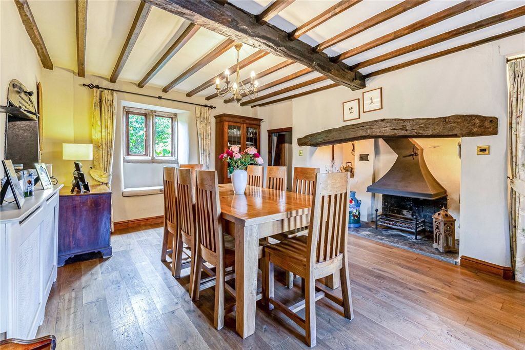 Property photo 3 of 17 Dining Room