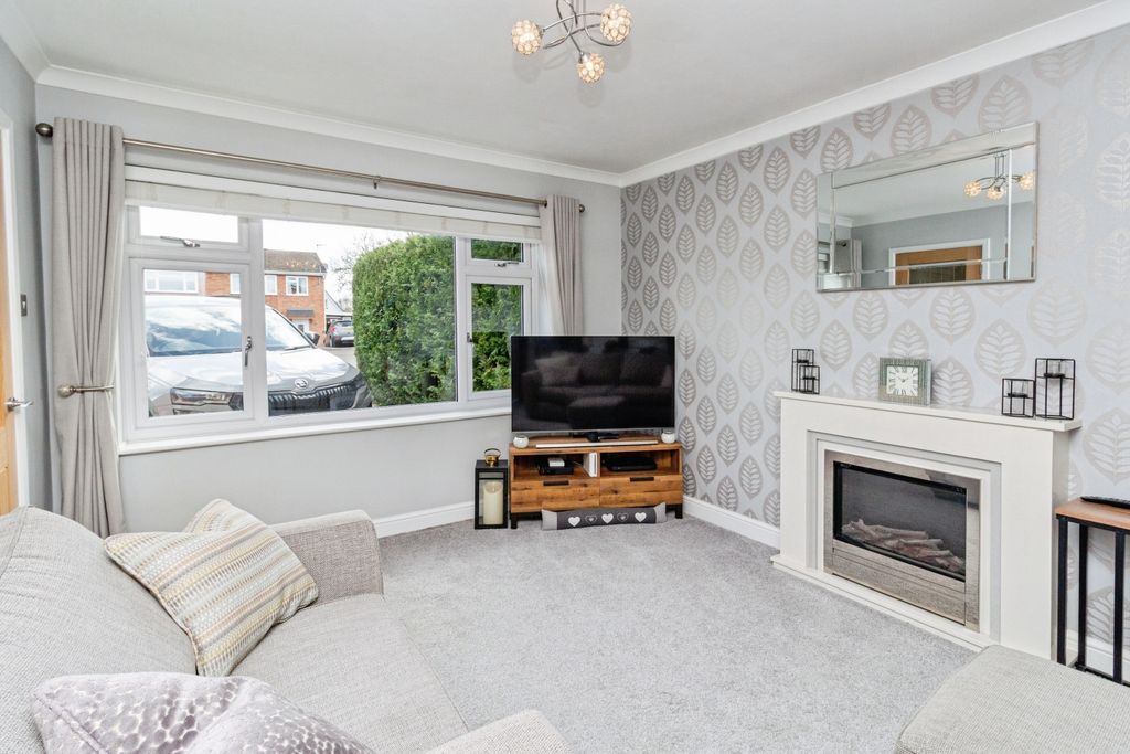 Property photo 3 of 15