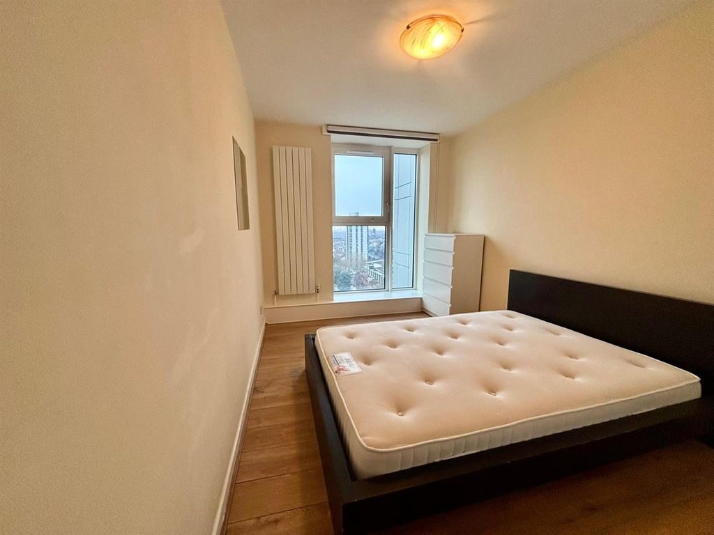 Property photo 1 of 17 Whatsapp Image 2026-01-06 At 18.30.29.Jpeg