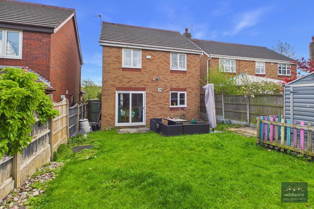 Property photo 2 of 14 Photo 10