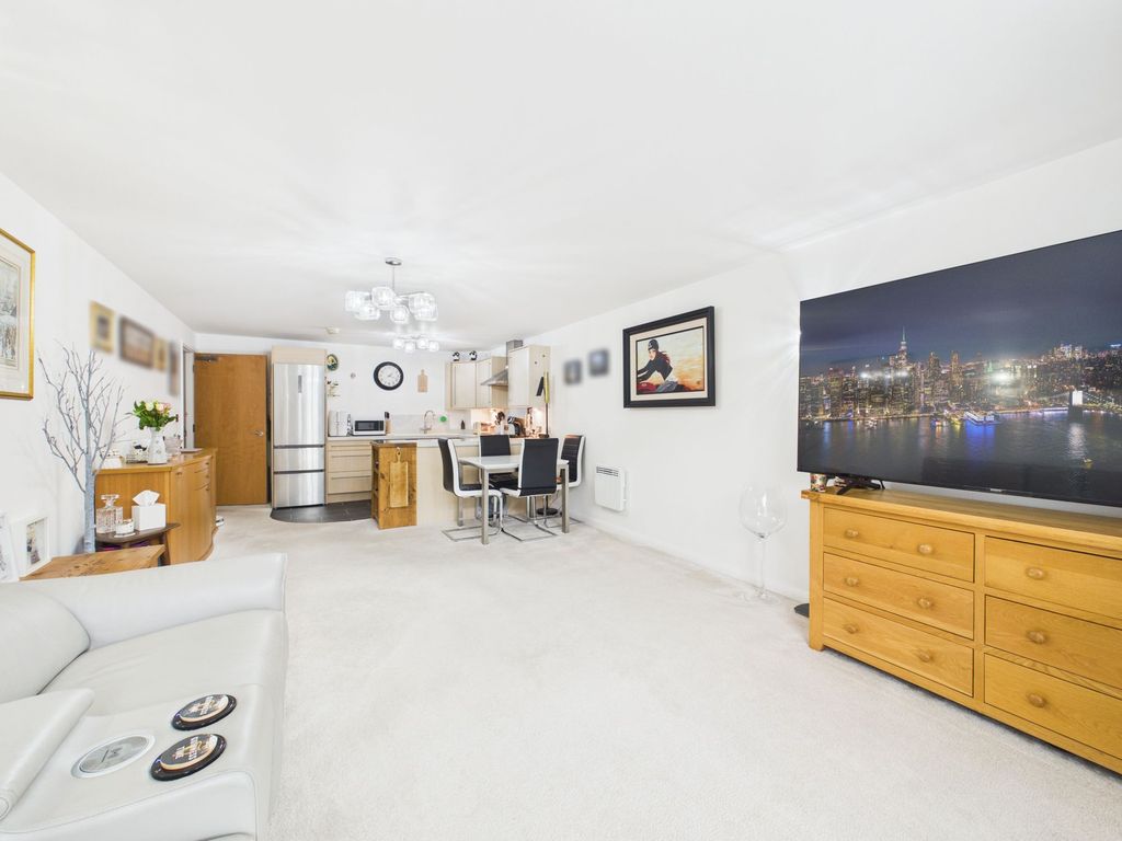 Property photo 3 of 17 Open Plan Living