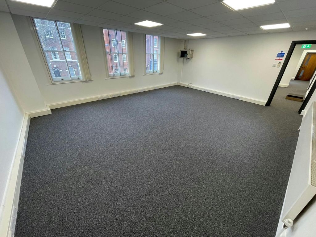 Property photo 3 of 7 First Floor - Front Suite