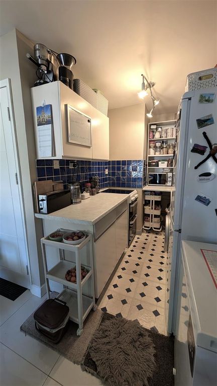 Property photo 2 of 15 Kitchen4.Jpg