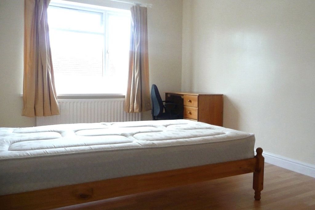 Property photo 2 of 5 Picture No. 04