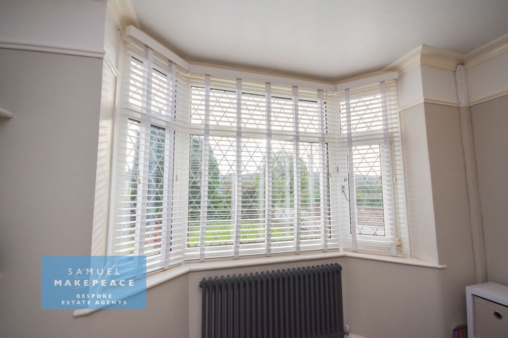 Property photo 3 of 27 Gallery