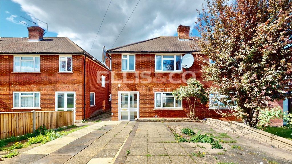 Property photo 3 of 23 Picture No. 17