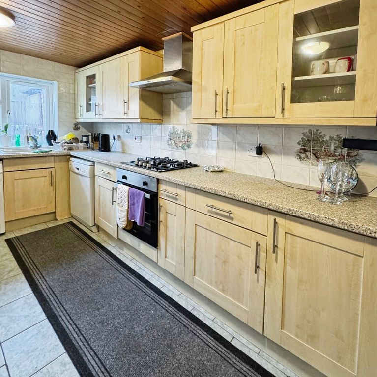 Property photo 1 of 10 Ktc 2