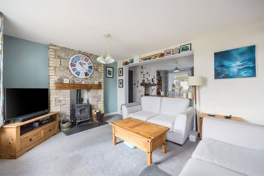 Property photo 3 of 18 Picture No. 09