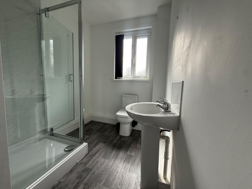 Property photo 2 of 11 Image