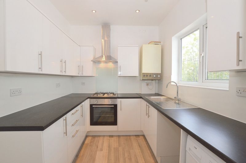 Property photo 2 of 7 Photo 1