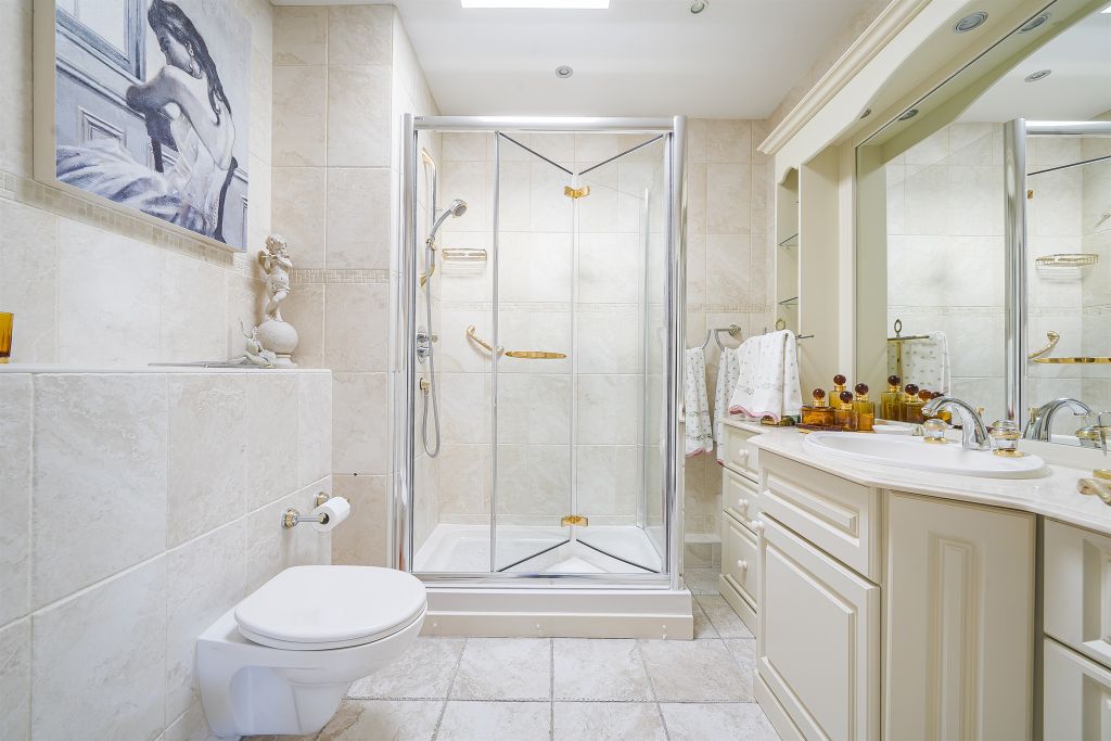Additional image 8 of 3 bed penthouse for saleCrescent Road, Enfield EN2