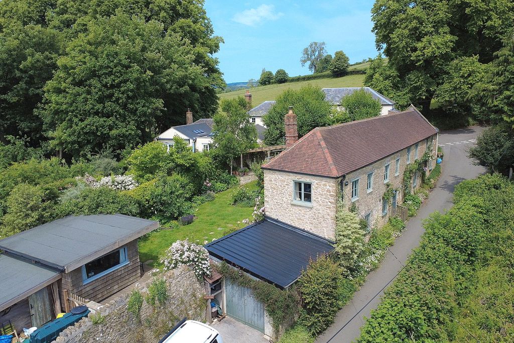 Property photo 1 of 15 Picture No. 05