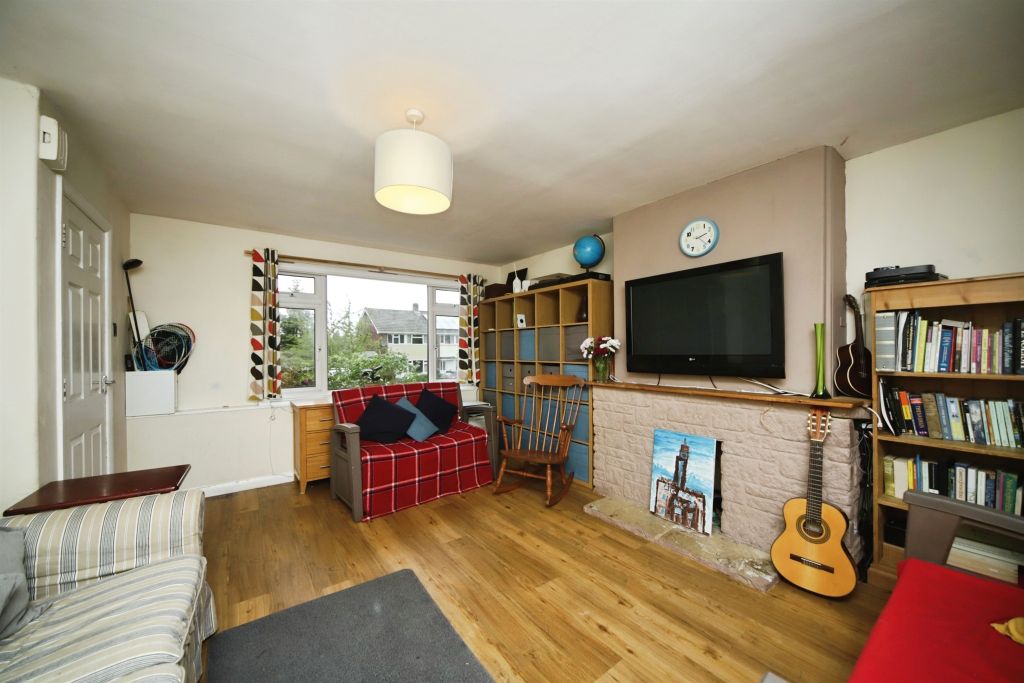 Property photo 2 of 17