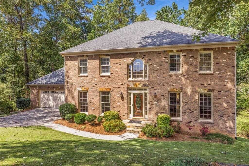 Property photo 1 of 31