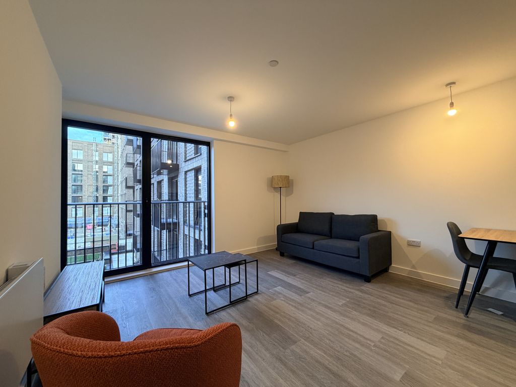 Property photo 2 of 8 Gallery