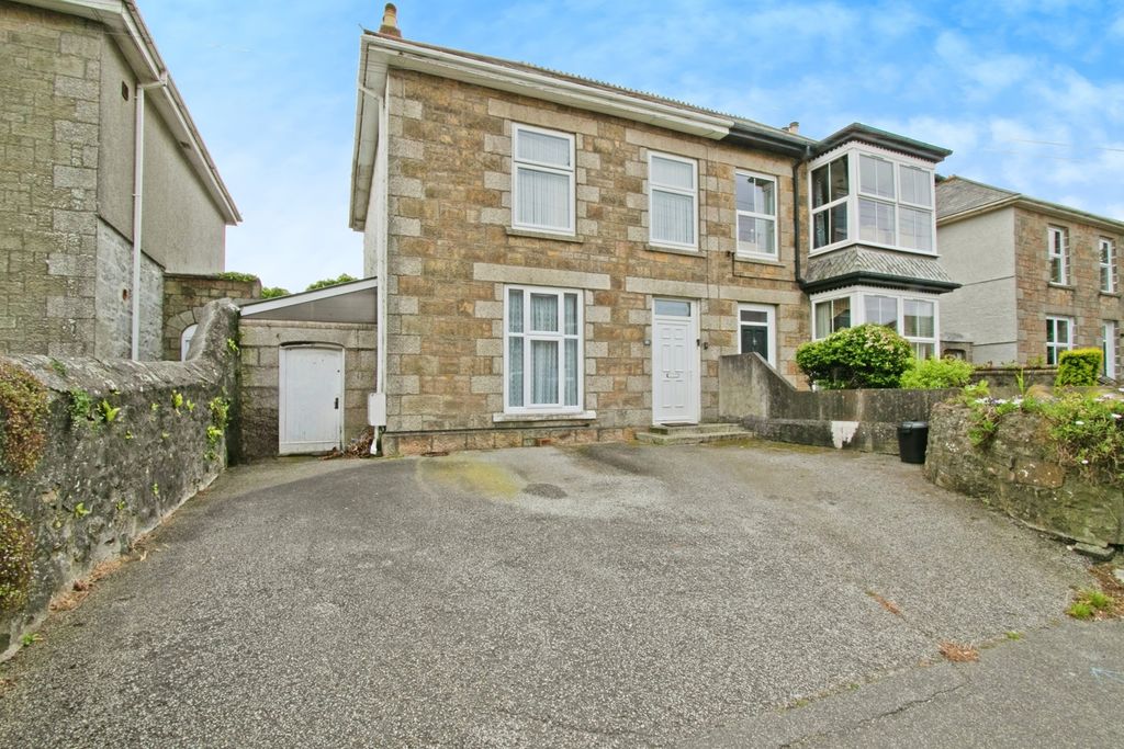 Property photo 1 of 15 Photo