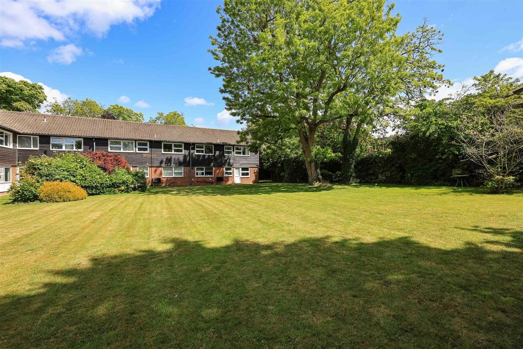 Property photo 3 of 13 Img (6).Jpg