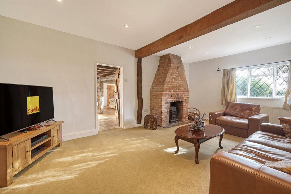 Property photo 3 of 18 Family Room
