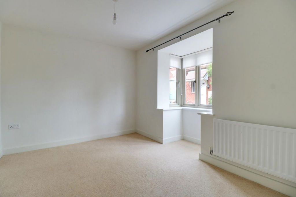 Additional image 5 of 5 bed property to rentCampbell Road, Hereford HR1