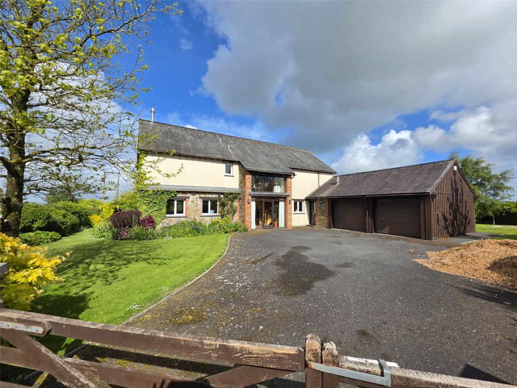 Property photo 1 of 15 Picture No. 10