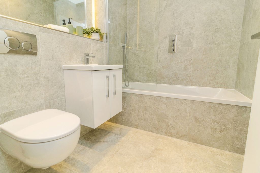 Property photo 3 of 19 Pbox-Img.Jpg