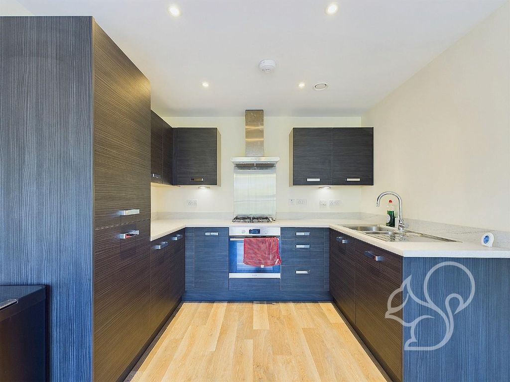 Property photo 1 of 15 Cam01659G0-Pr0206-Still008.Jpg