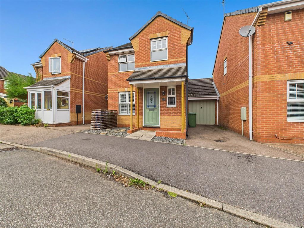 Property photo 1 of 12 Cam02453G0-Pr0149-Still012.Jpg