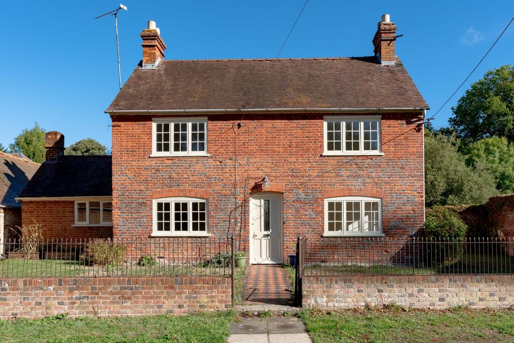 Property photo 1 of 32 Front External