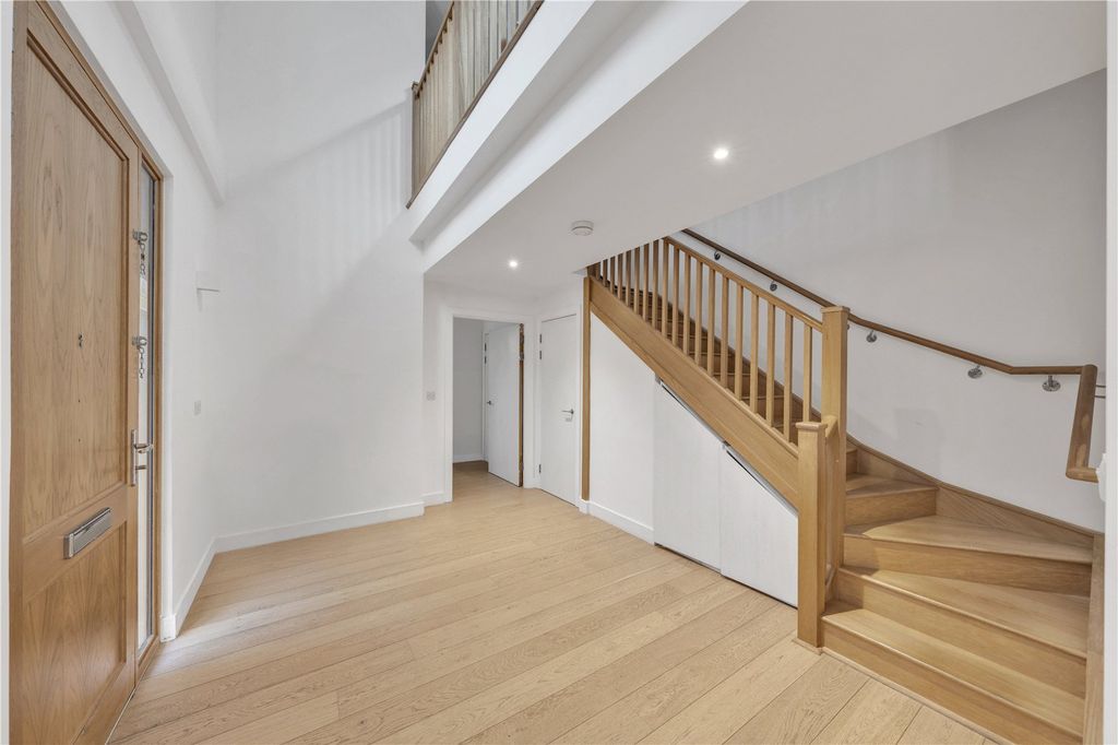 Property photo 2 of 20 Picture No. 01