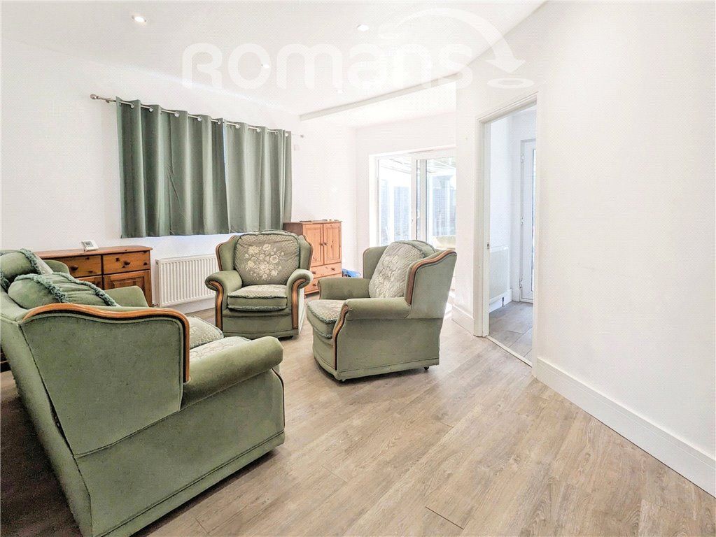 Property photo 3 of 9 Picture No. 01