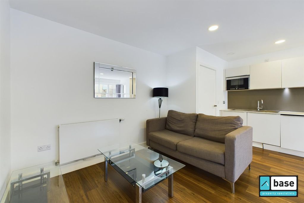 Property photo 1 of 21 Open Plan Reception
