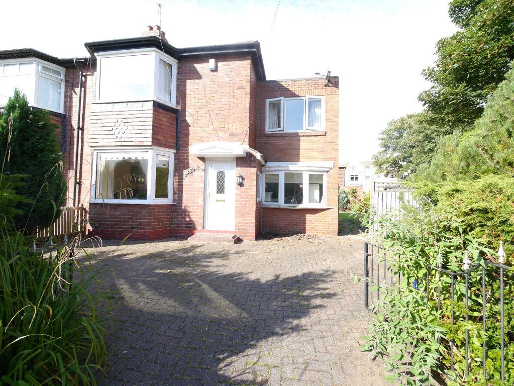 Property photo 1 of 27