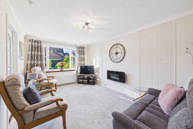 Property photo 2 of 18 Lounge Angle 1