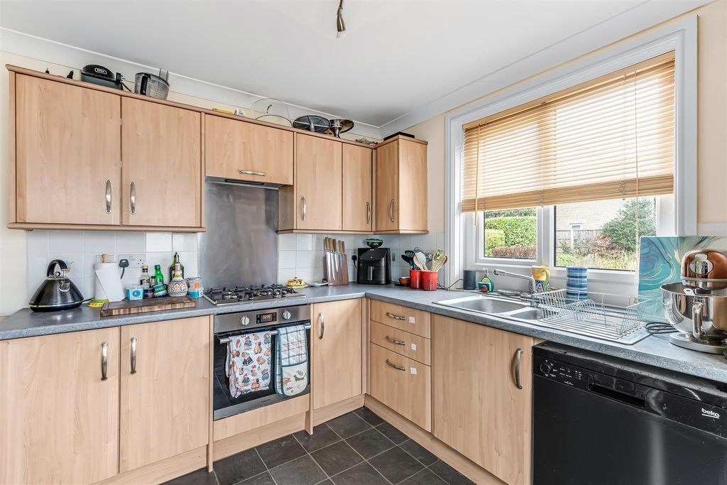 Additional image 7 of 3 bed semi-detached house for saleWyvil Crescent, Ilkley LS29