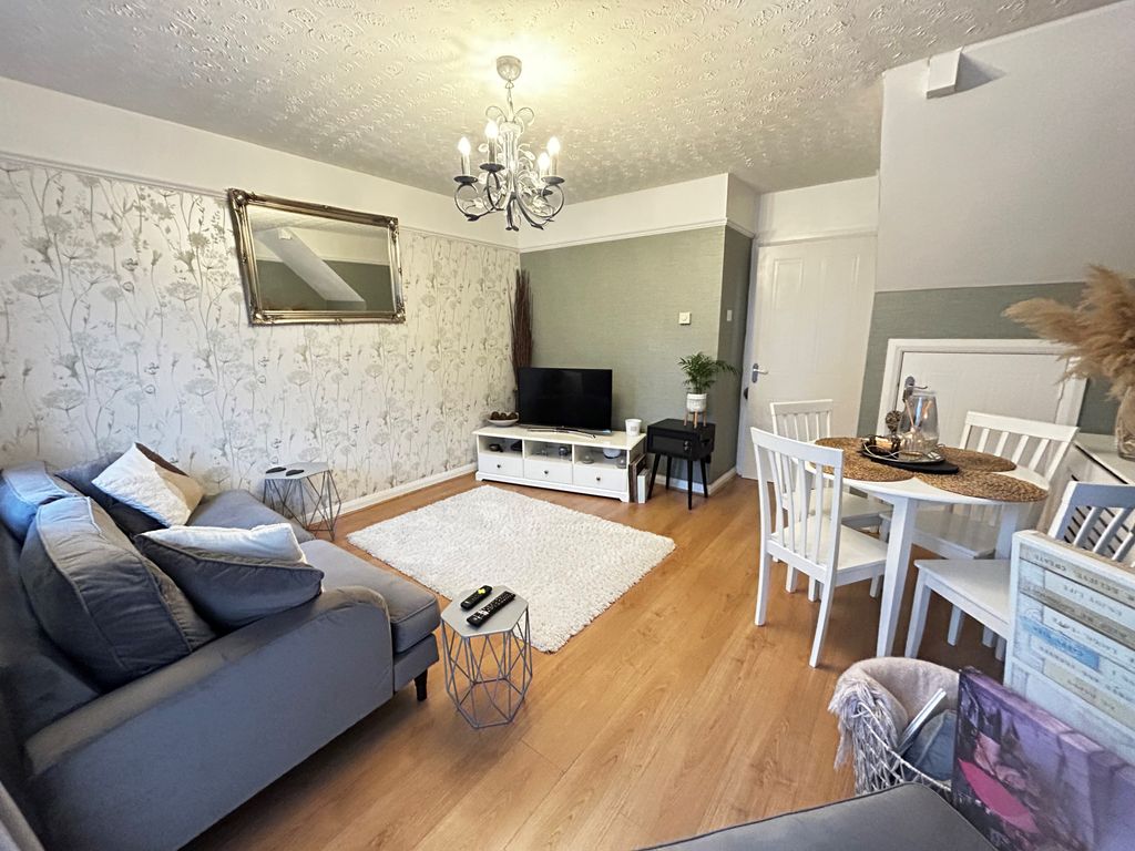 Property photo 3 of 15 Image