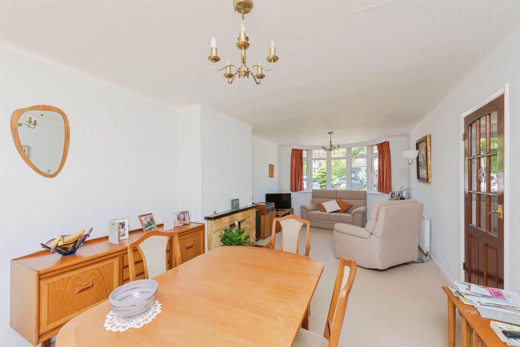Property photo 3 of 29