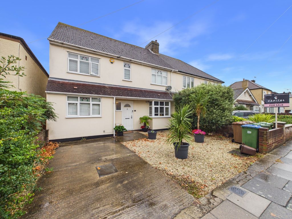 Property photo 2 of 23 5146762