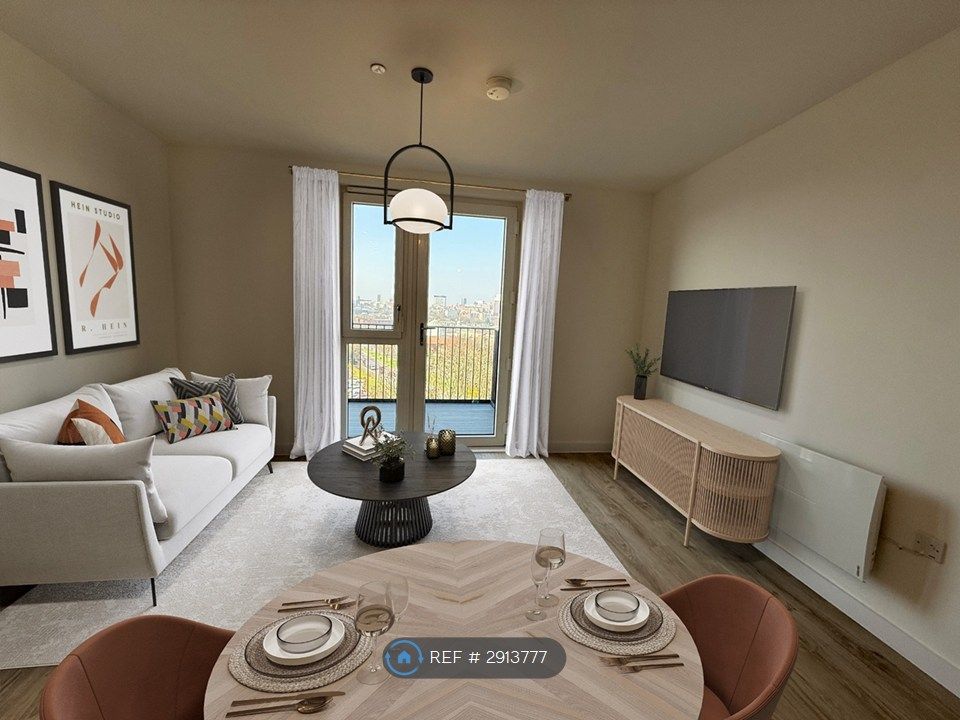 Property photo 1 of 12 Living Room