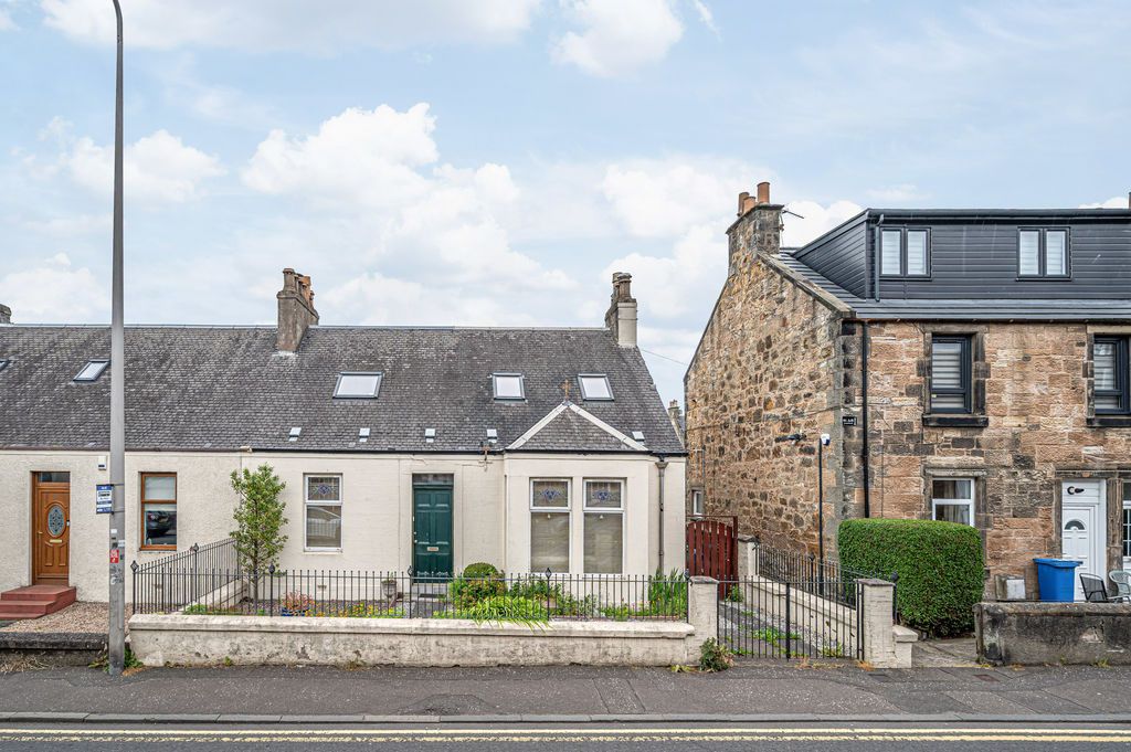 Property photo 1 of 29 External