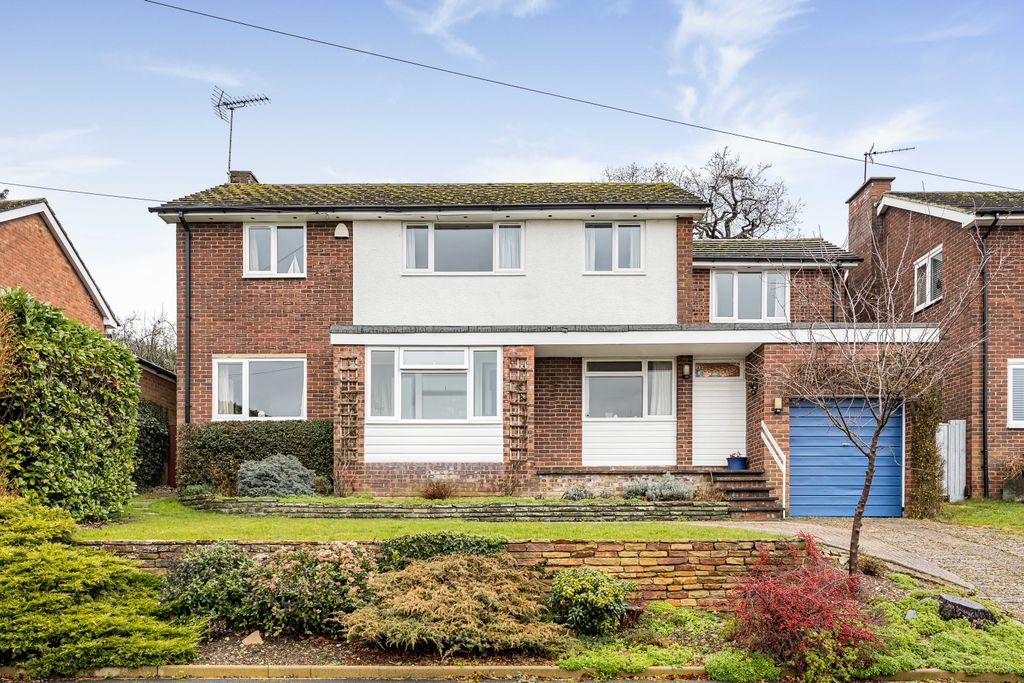 Property photo 1 of 20 Front