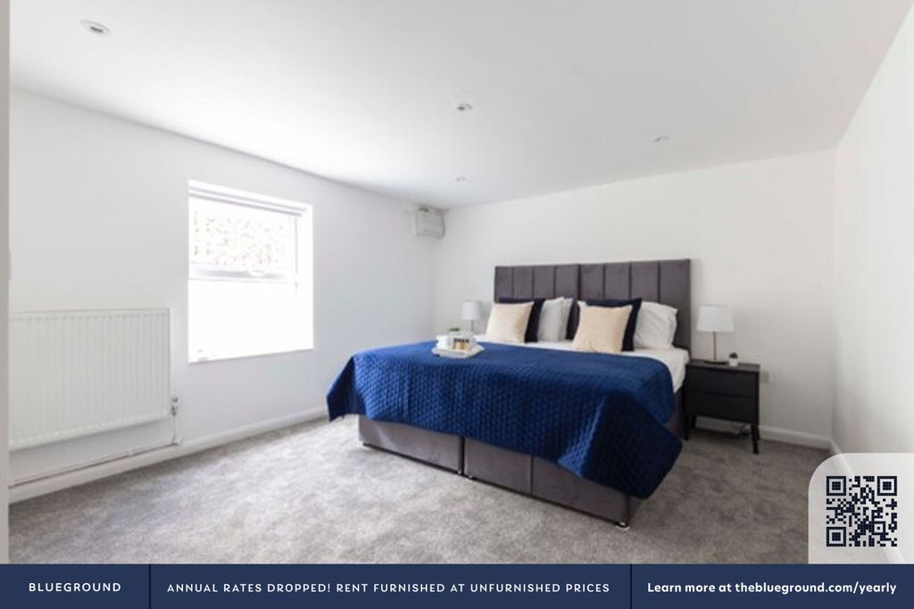 Property photo 3 of 29 Bedroom