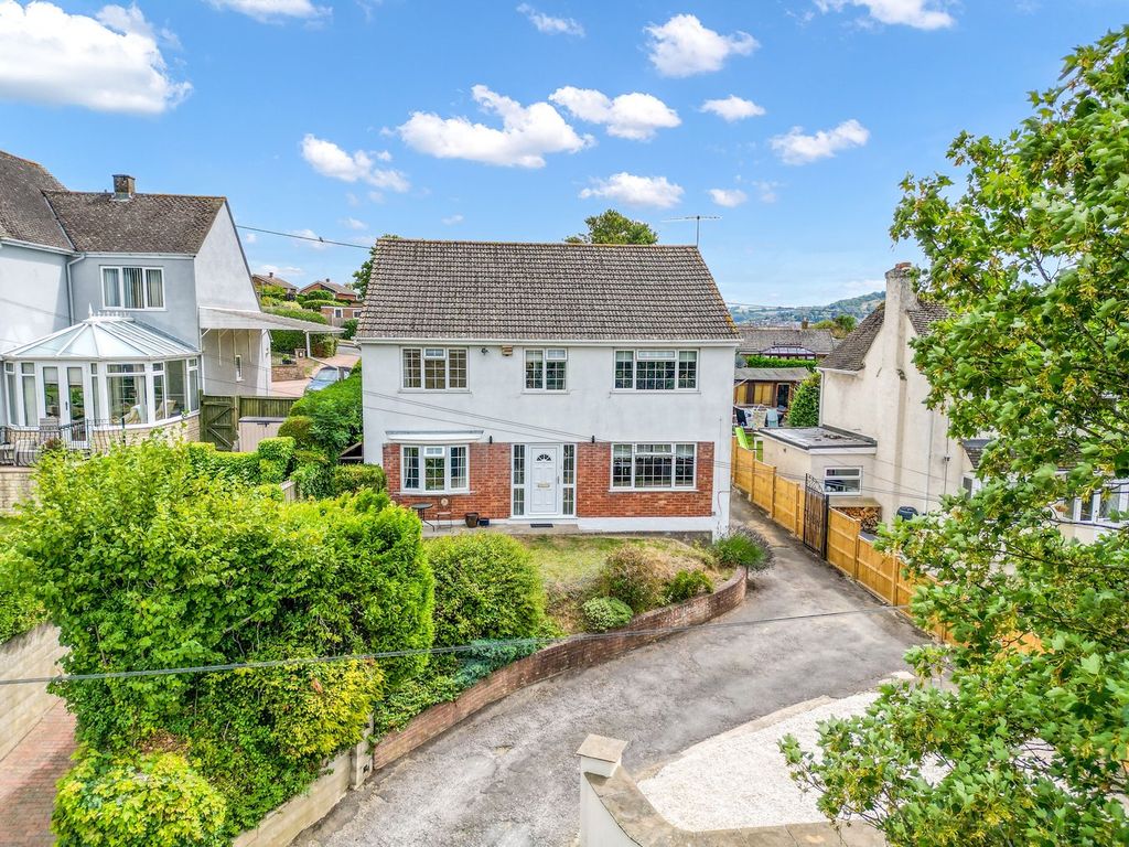 Property photo 1 of 22