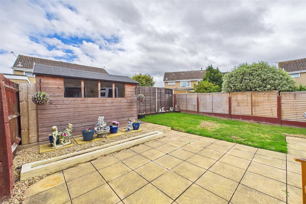 Property photo 2 of 14