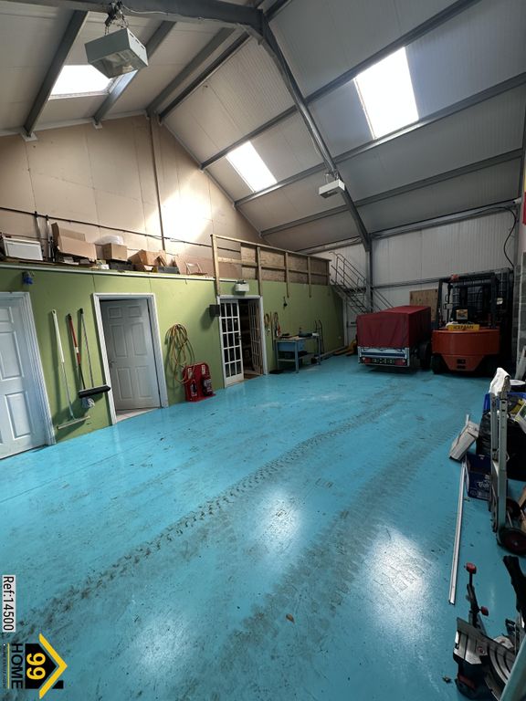 Property photo 2 of 10 Photo 1