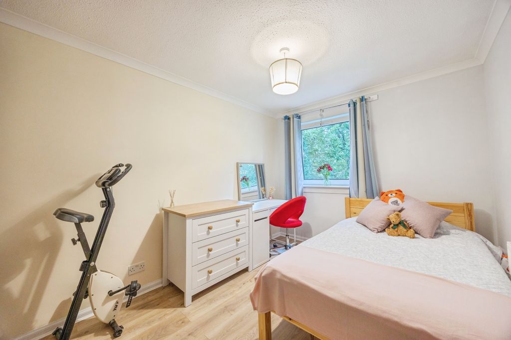 Additional image 10 of 2 bed flat for saleSpottiswoode Gardens, Livingston EH53
