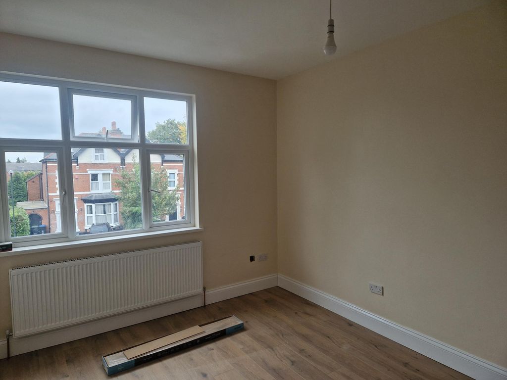 Property photo 2 of 4