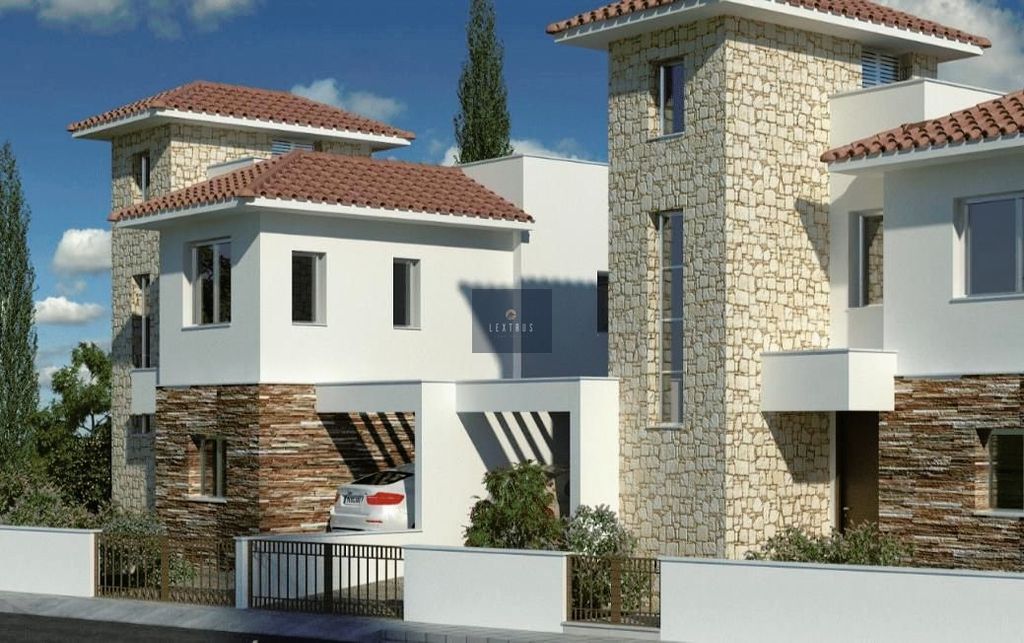 Property photo 3 of 7