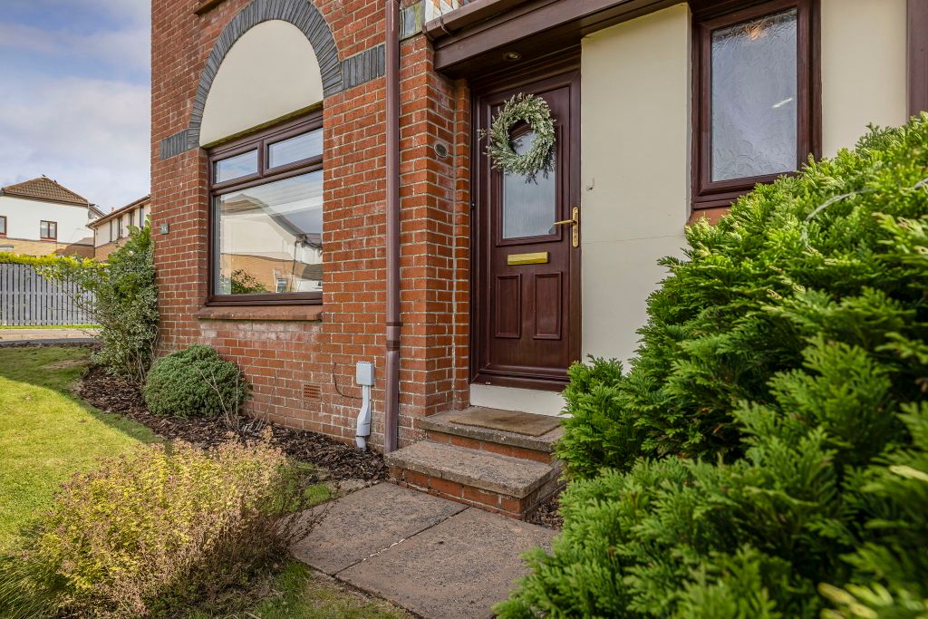 Property photo 3 of 31 2