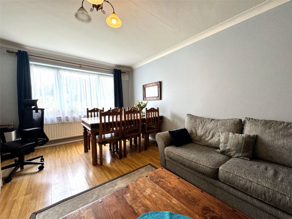 Property photo 3 of 13 Picture No. 08
