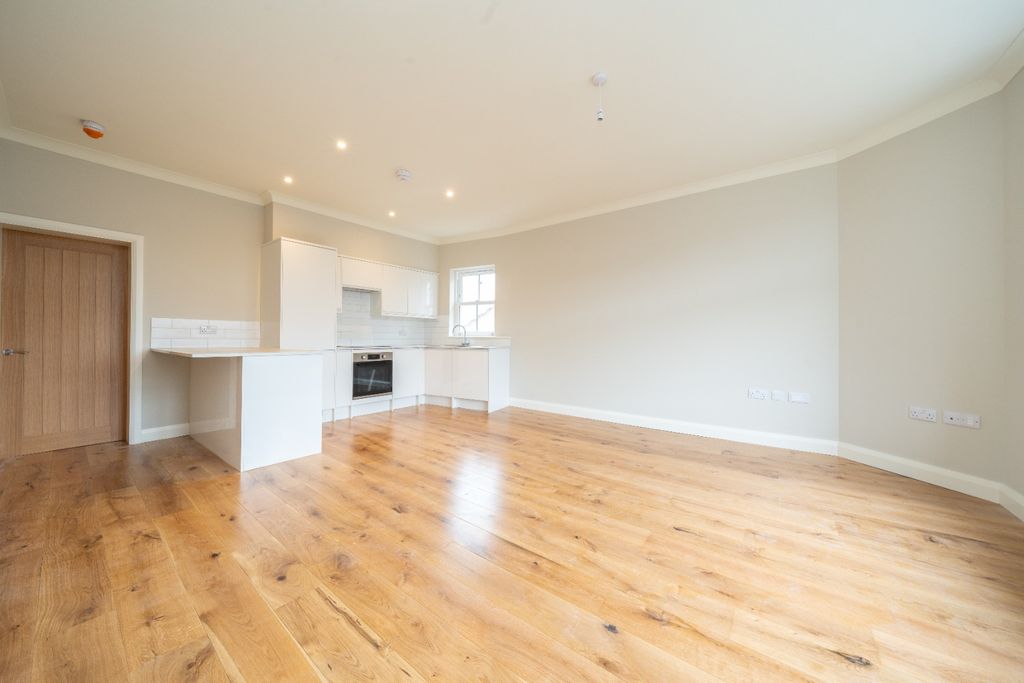 Property photo 1 of 9 4685600